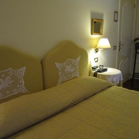 Hotel Villa Castellani Мольяно Номер фото