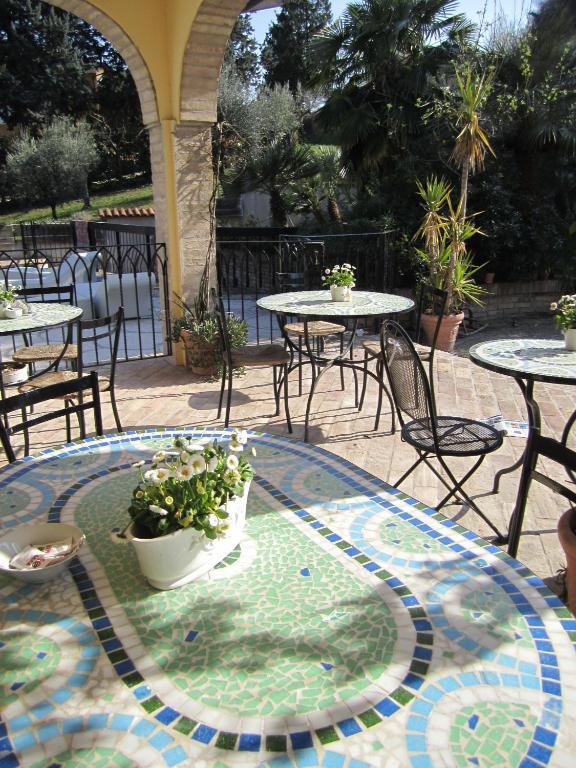 Hotel Villa Castellani Мольяно Экстерьер фото