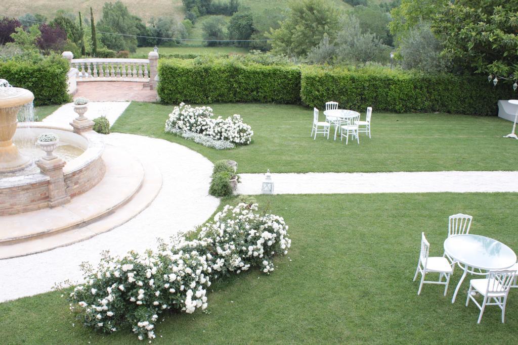 Hotel Villa Castellani Мольяно Экстерьер фото